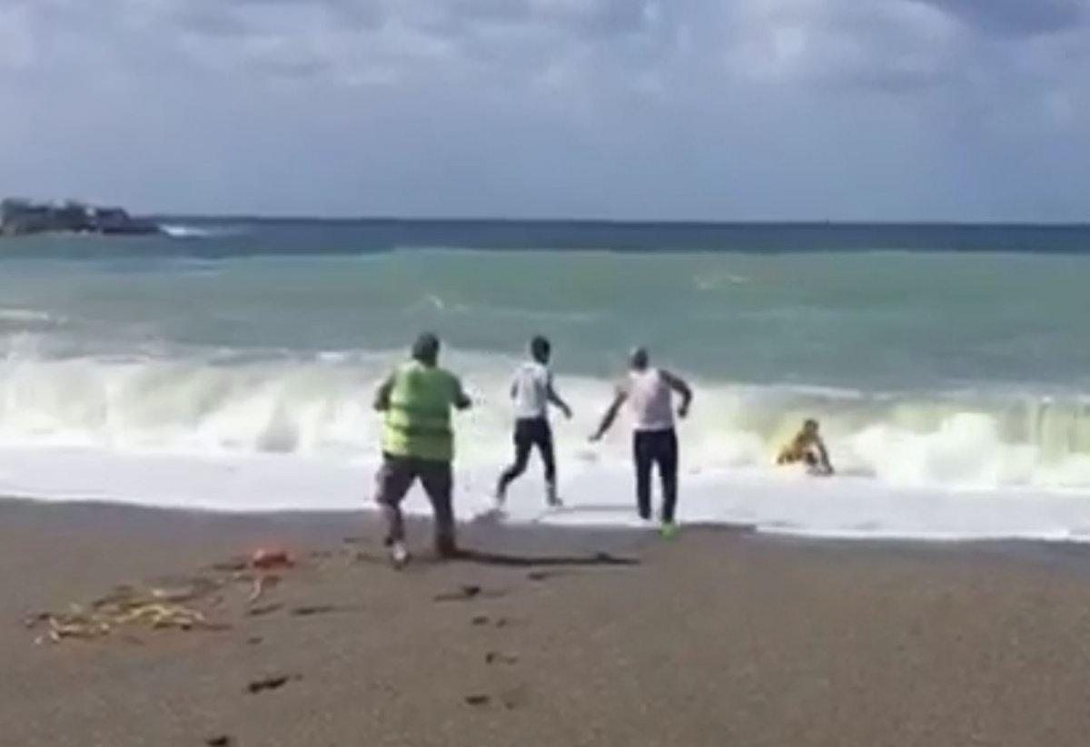 Antalya'da denizde can pazarı yaşandı