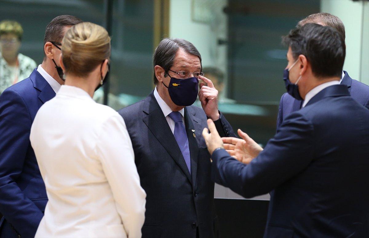 Anastasiadis, AB Liderler Zirvesi'nde şikayet turunda