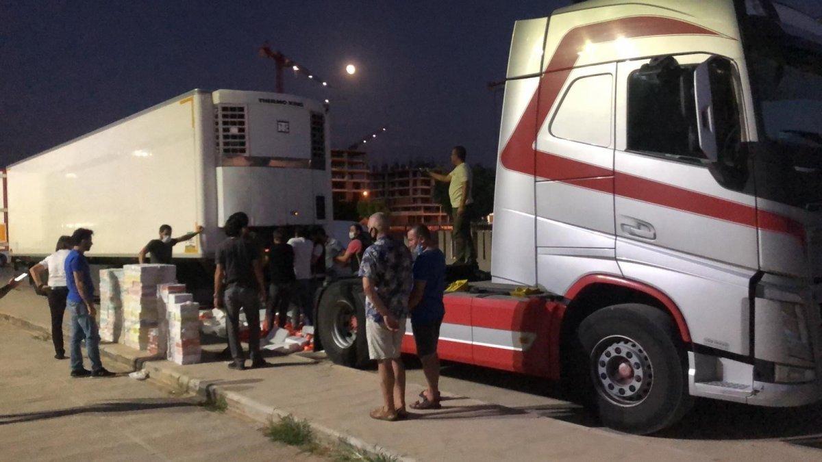 Antalya polisi 900 bin liralık kaçak sigara ele geçirdi