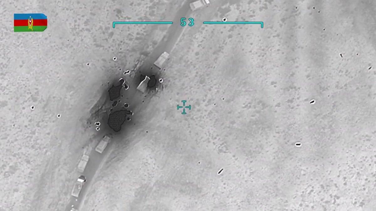 Azerbaycan ordusu Ermenistan konvoyunu yerle bir etti