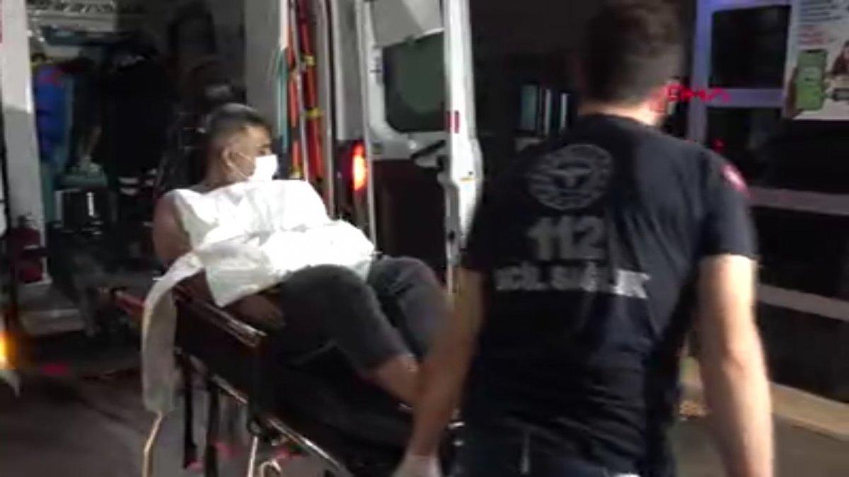 Adana'da bir polis memuru bıçaklandı, oğlu darbedildi