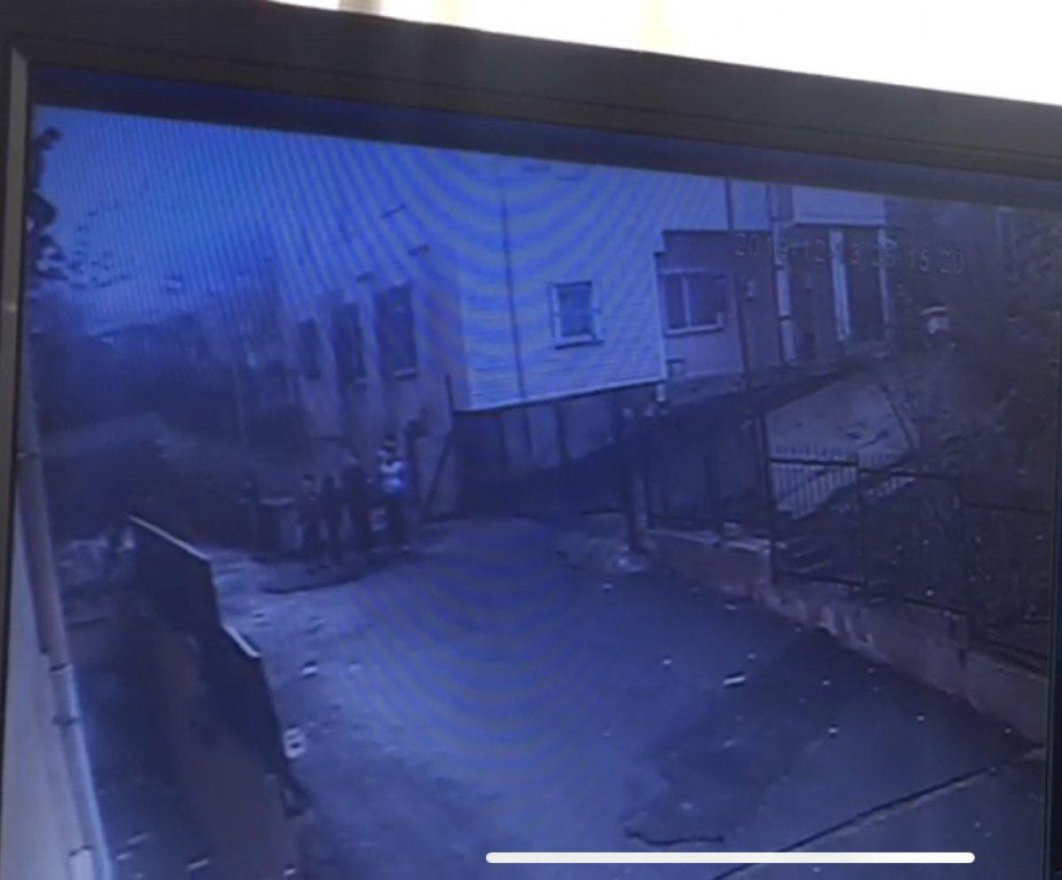 İstanbul'da 12 yaşındaki kızın pencereden atladığı anlara ait görüntüler ortaya çıktı