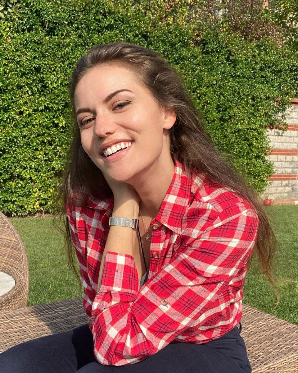 Fahriye Evcen’den etiketli paylaşım