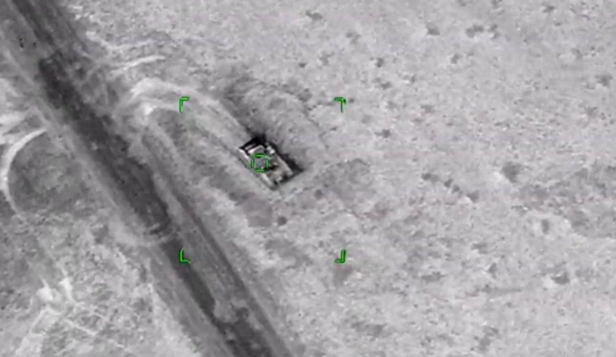 Azerbaycan Ermenistan mevzisini vurdu