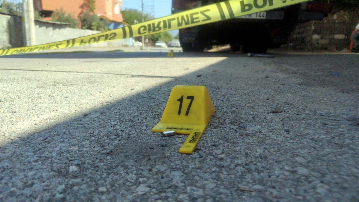 Osmaniye'de husumetli iki aile arasında silahlı kavga: 1 ölü, 4 yaralı