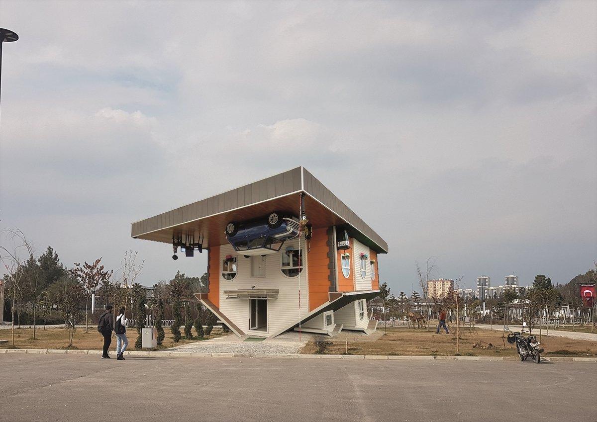 Adana'da 'ters ev'in yapımı başladı