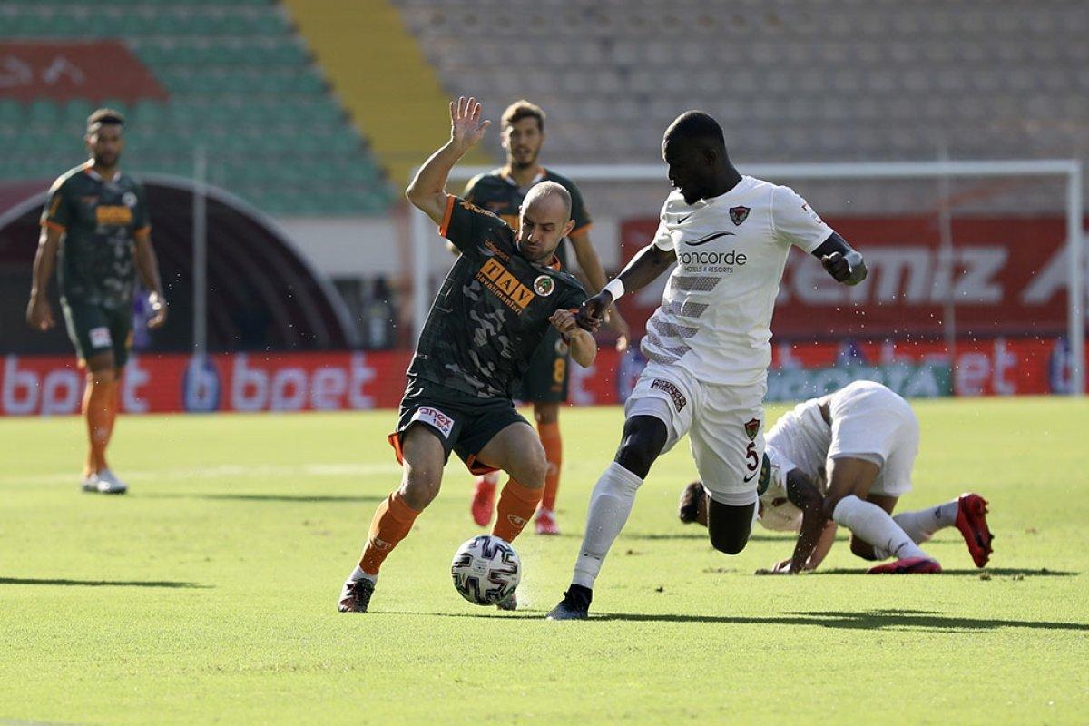 Alanyaspor'dan Hatay'a yarım düzine gol