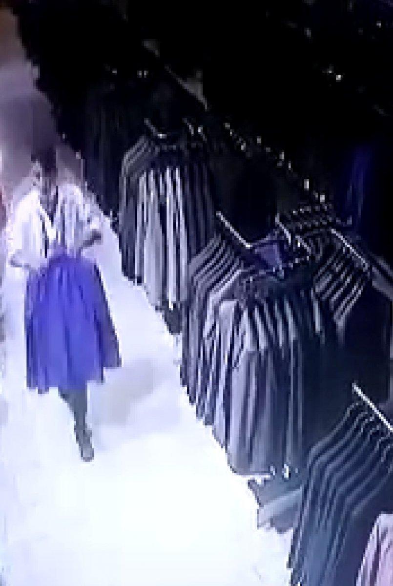 Samsun'da polis aracına otostop çeken hırsız yakalandı