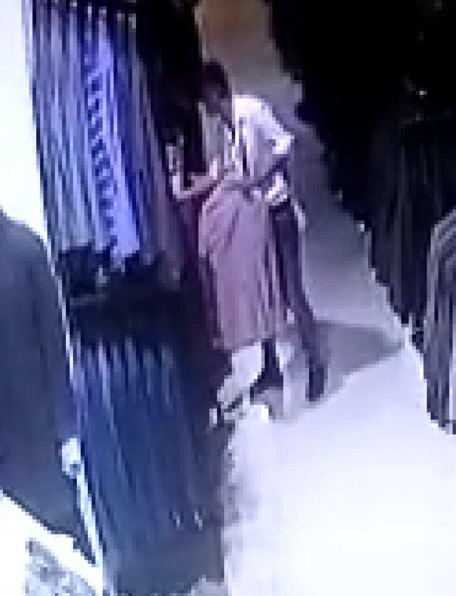 Samsun'da polis aracına otostop çeken hırsız yakalandı