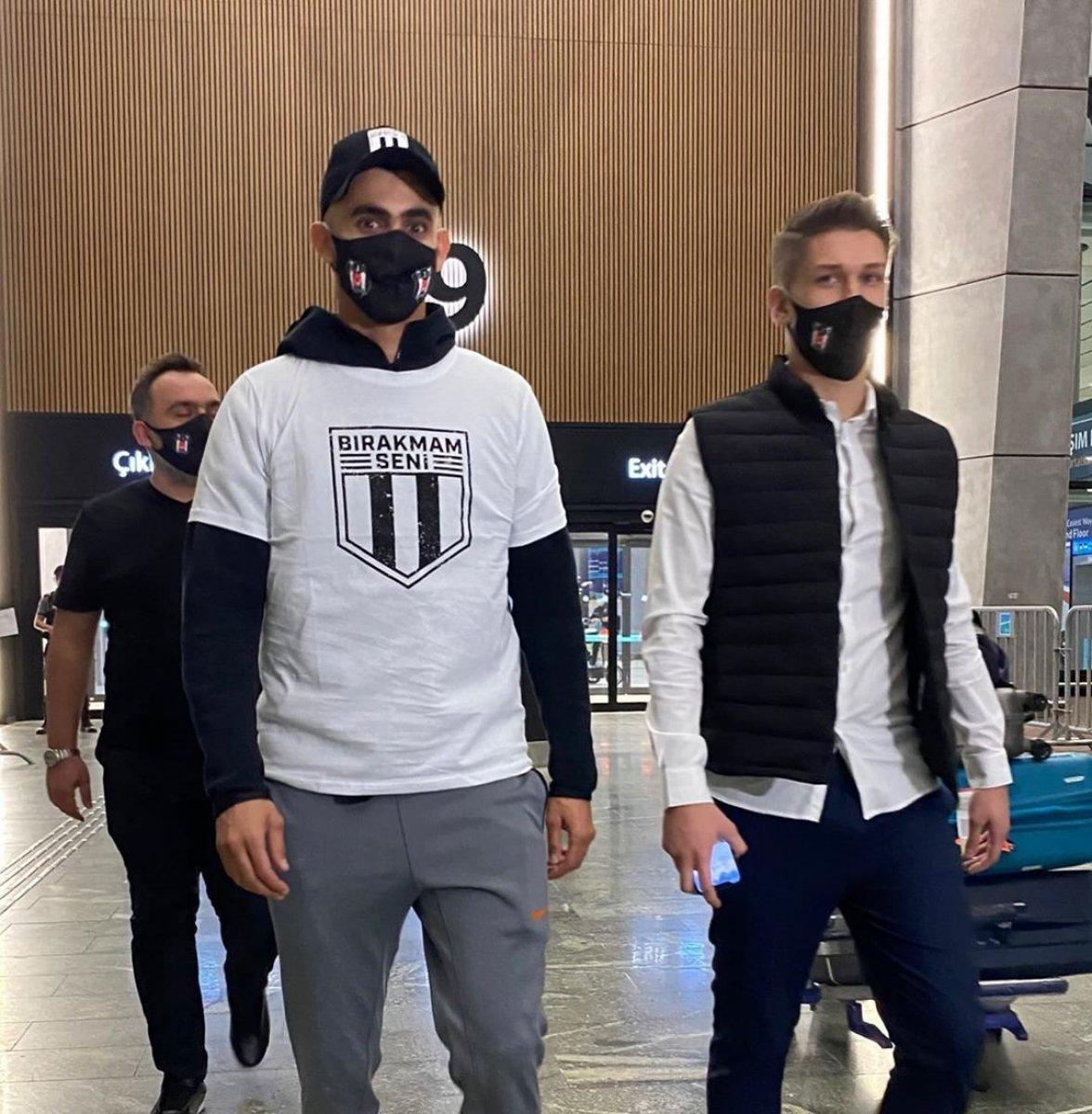 Beşiktaş, Rachid Ghezzal'ı motosikletle yetiştirdi