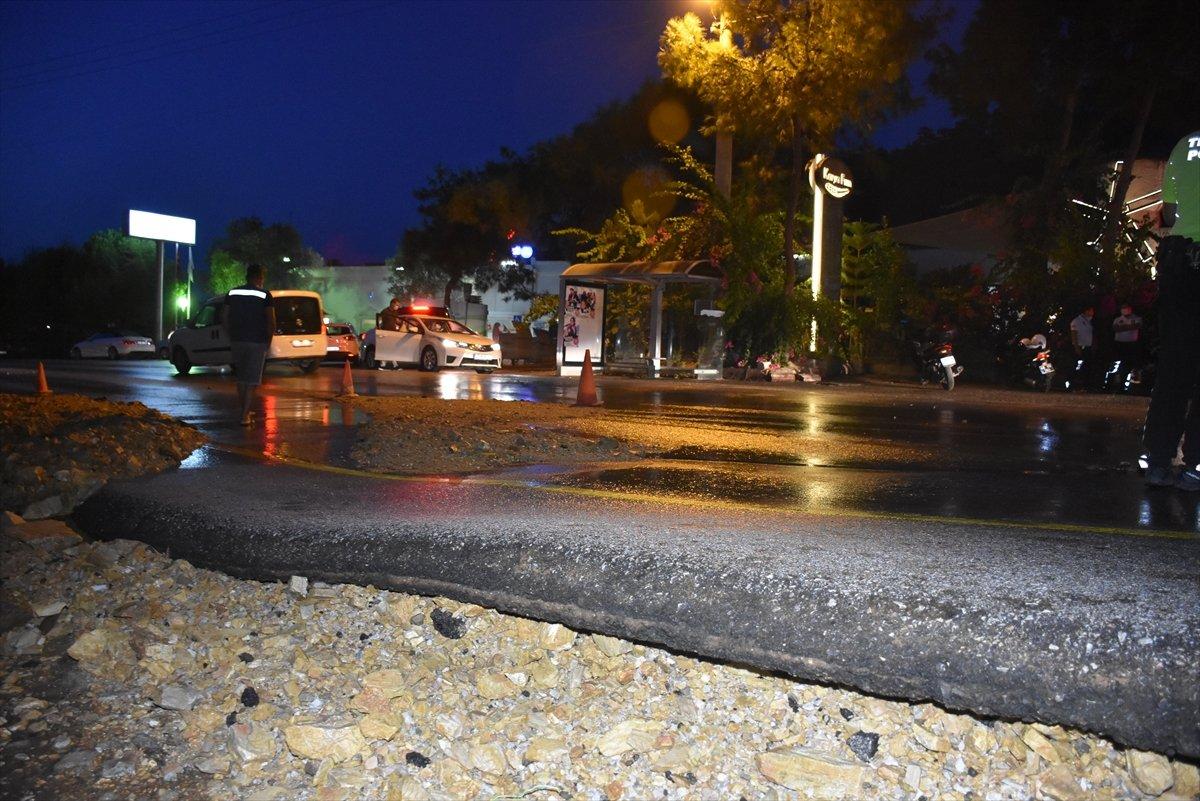 Bodrum'da içme suyu isale hattı patladı