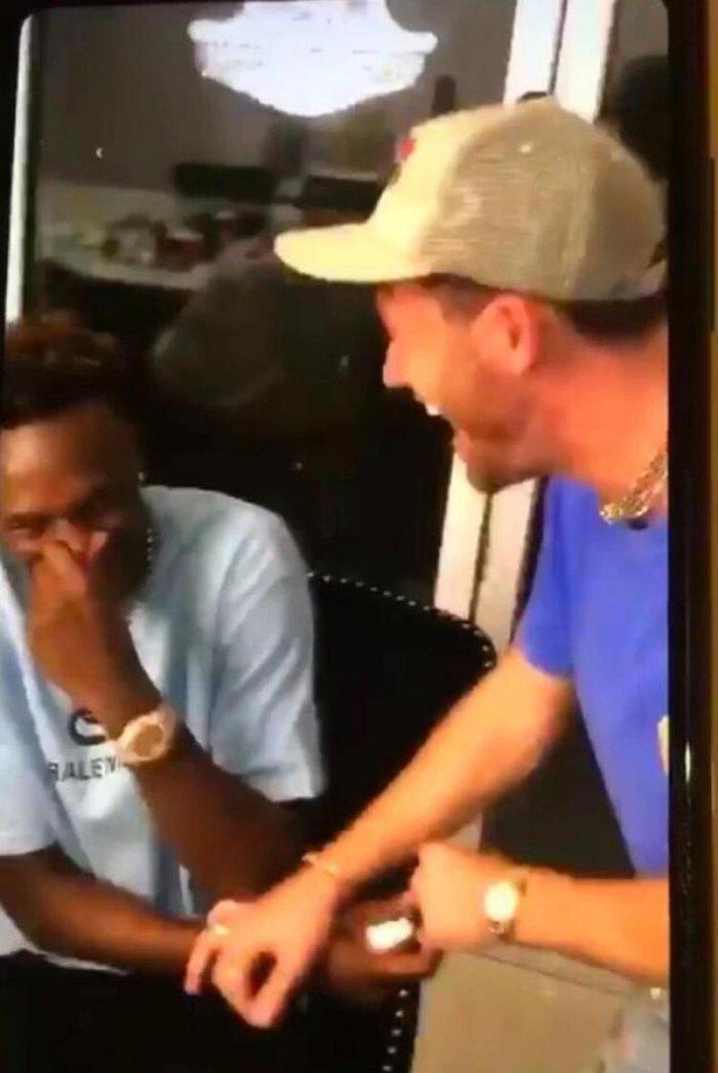 İngiliz futbolculardan korona partisi