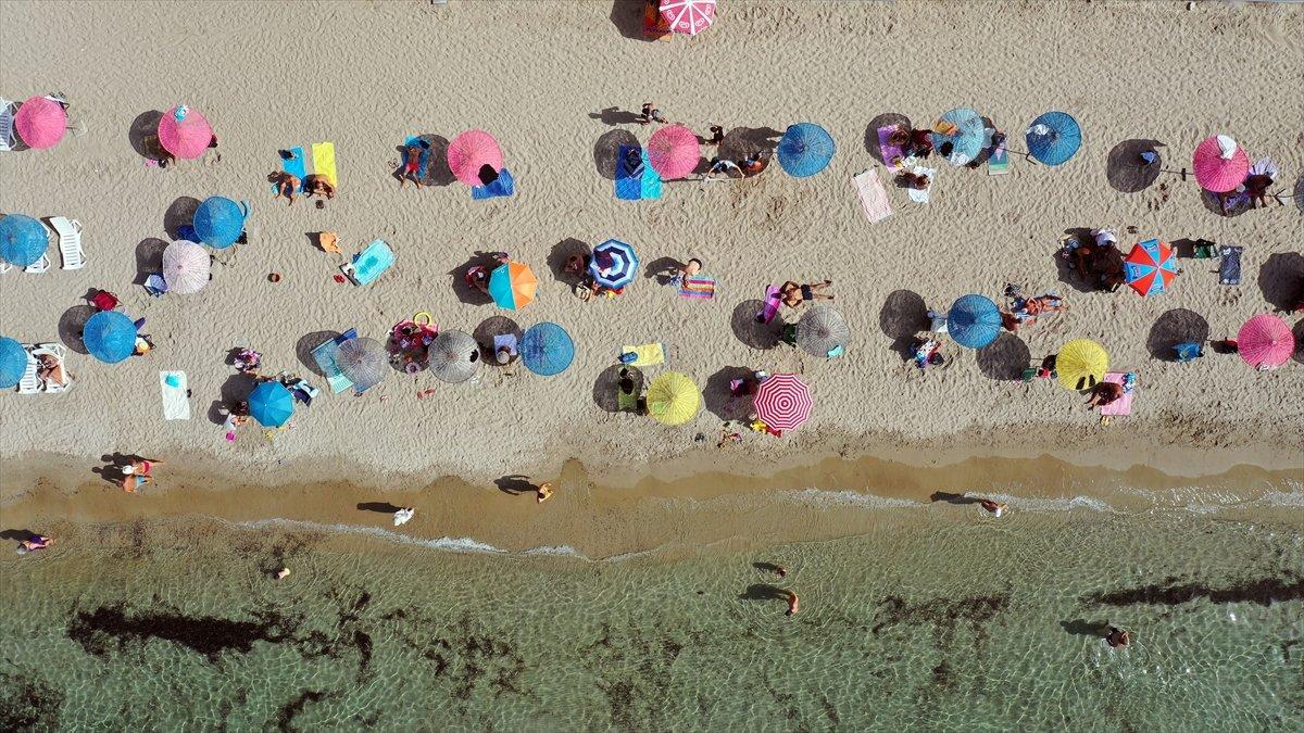 Ekim sıcakları tatilcilere yaradı