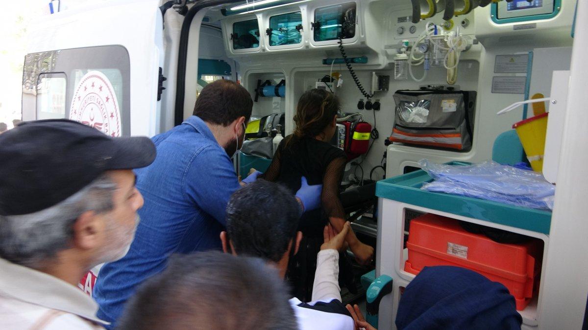 Adıyaman'da yanmaktan son anda kurtarılan 5 kardeş tedavi altına alındı