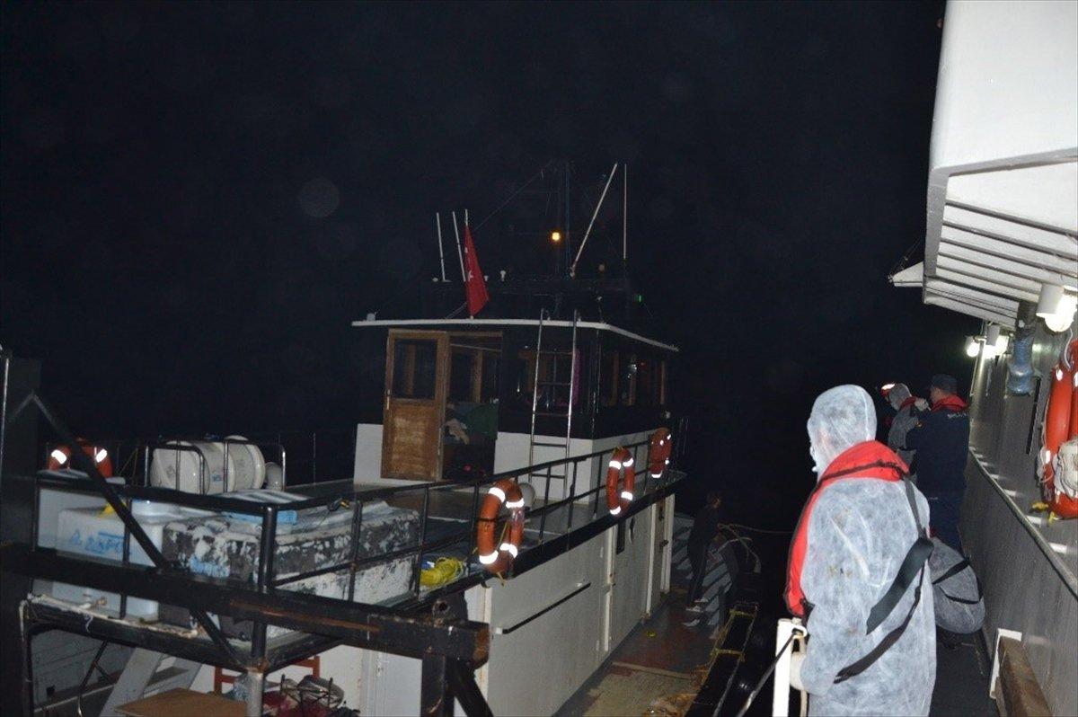 Çanakkale açıklarında 144 sığınmacı yakalandı