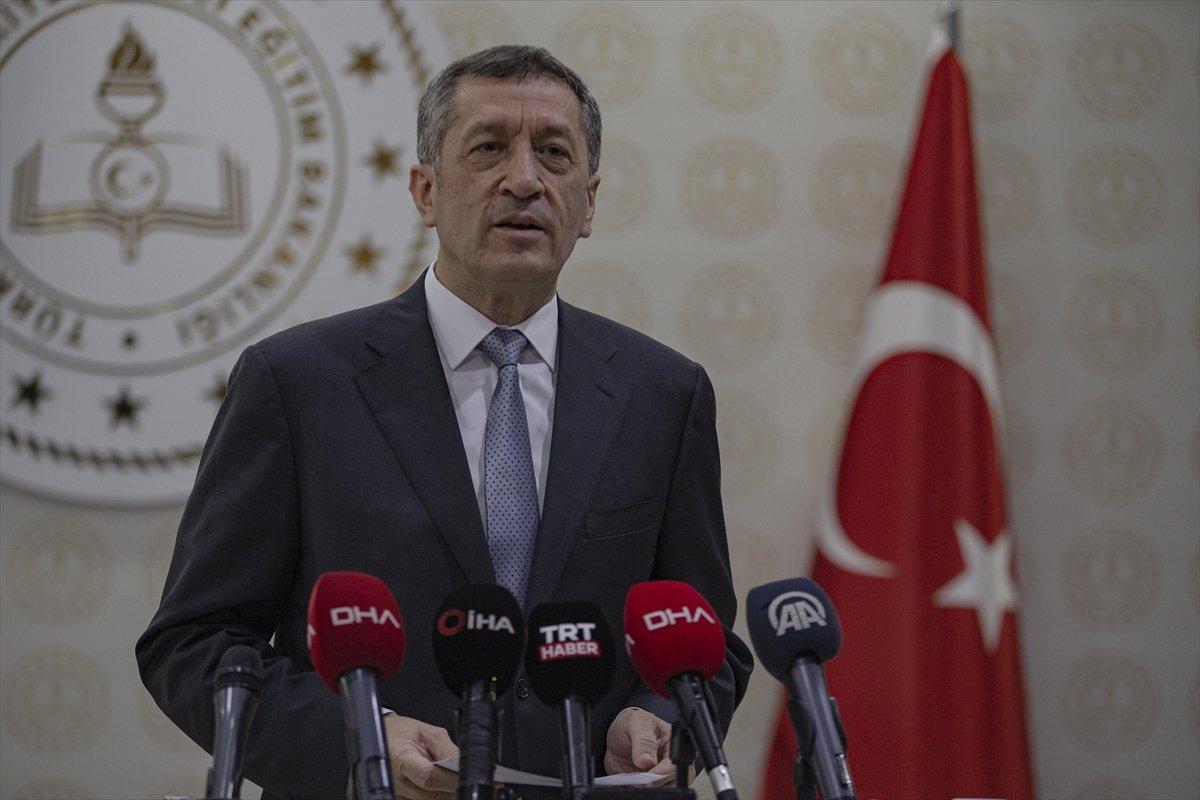 Milli Eğitim Bakanı Ziya Selçuk, yüz yüze eğitimin detaylarını açıkladı