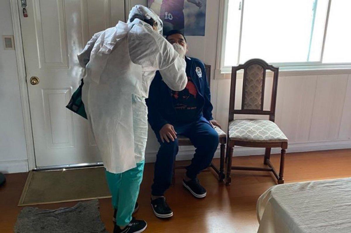 Maradona koronavirüse yakalandı