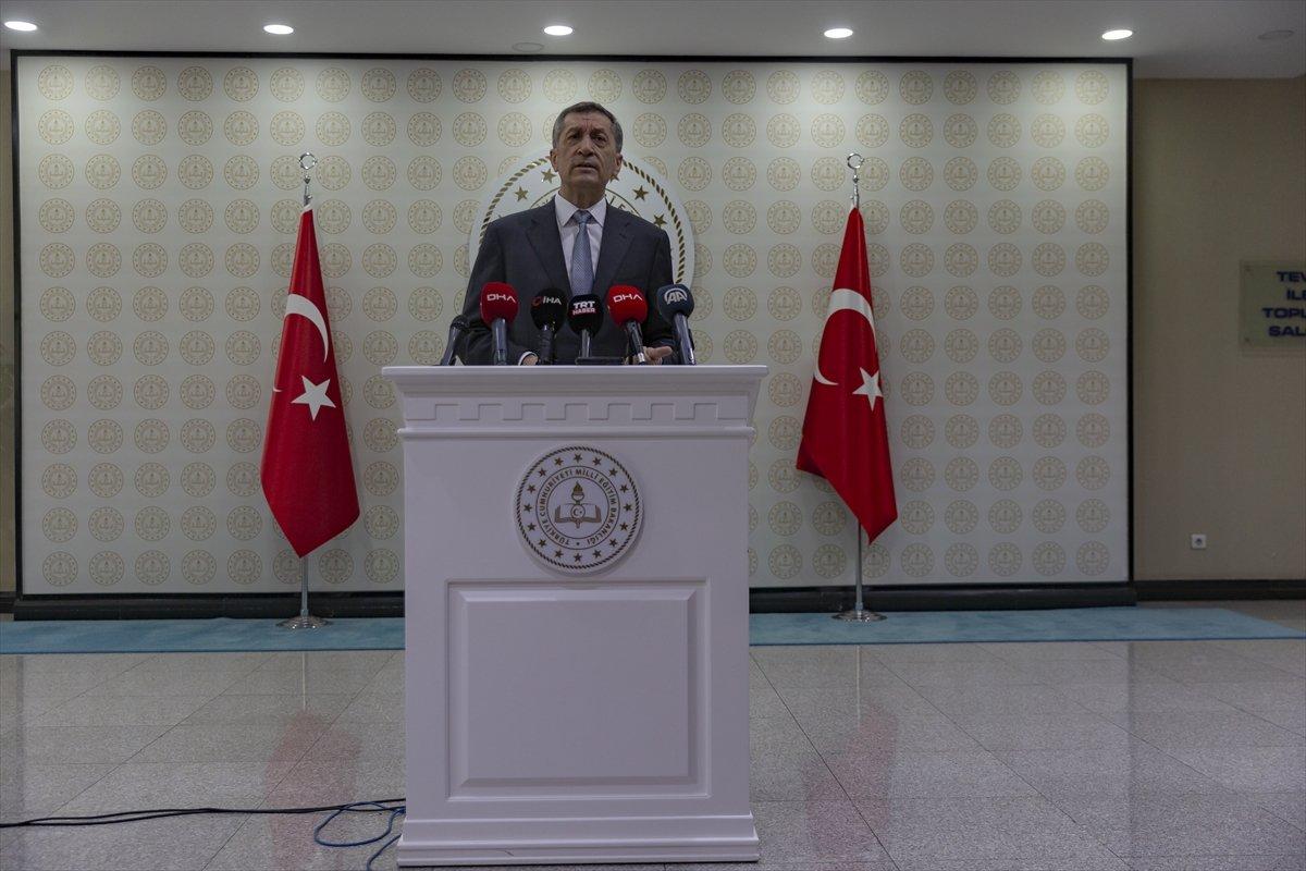 Milli Eğitim Bakanı Ziya Selçuk, yüz yüze eğitimin detaylarını açıkladı