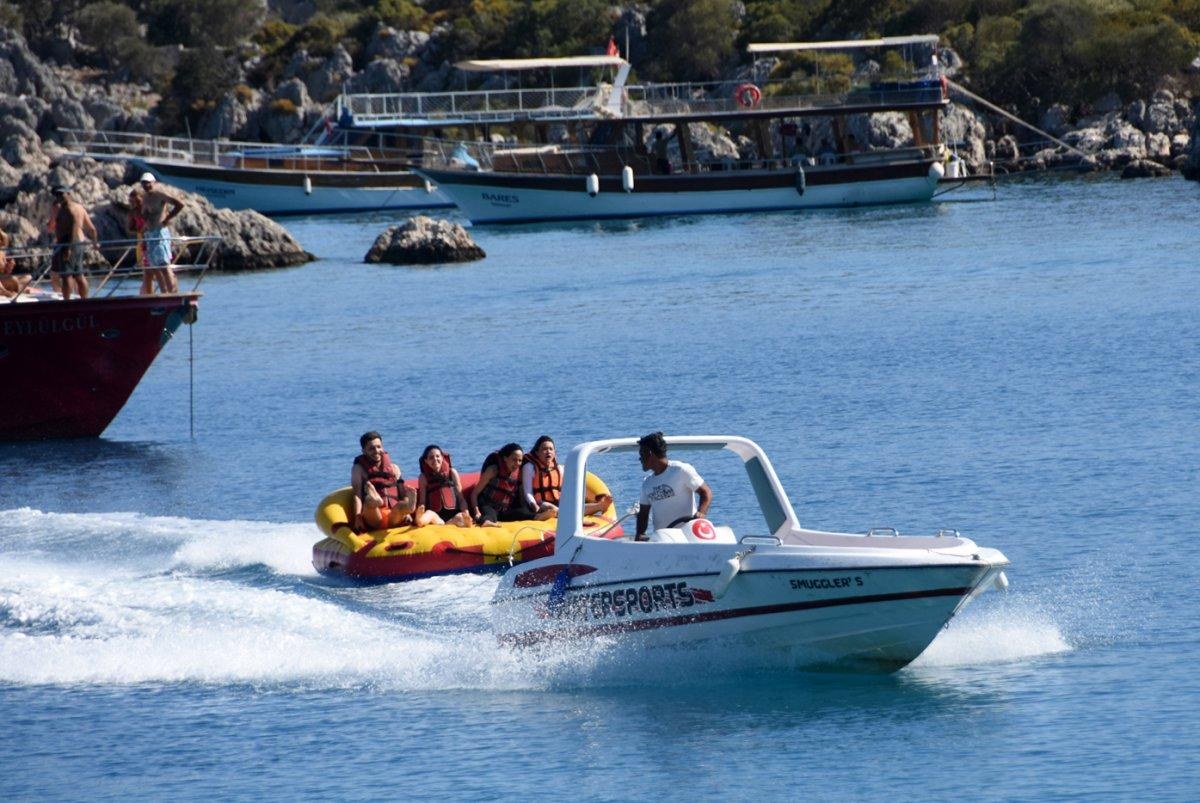 Ekim ayında Rus turistler Kekova’ya akın ediyor