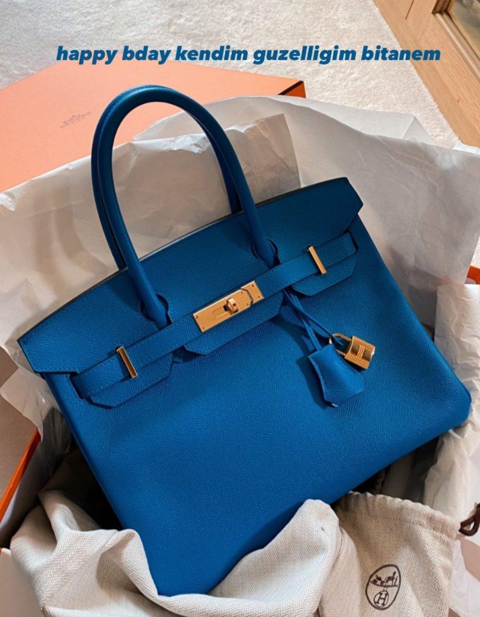 Danla Biliç, kendisine104 bin TL'lik çanta hediye etti