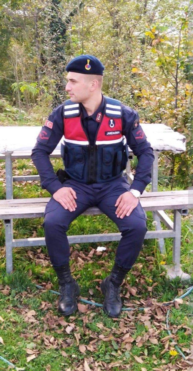 Kocaeli'de kazada yaralanan uzman onbaşı şehit oldu