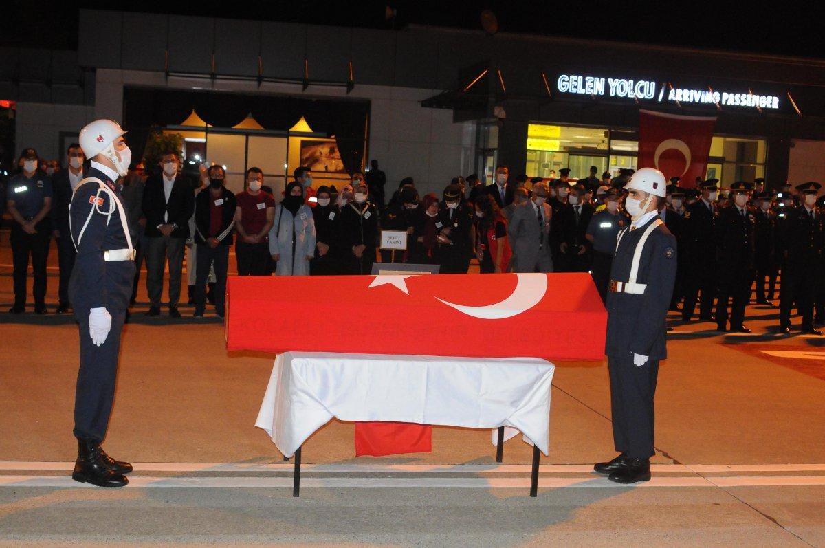 Kocaeli'de kazada yaralanan uzman onbaşı şehit oldu