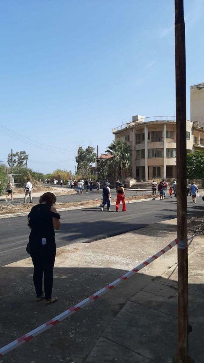 46 yıldır kapalı olan Maraş sahili açıldı