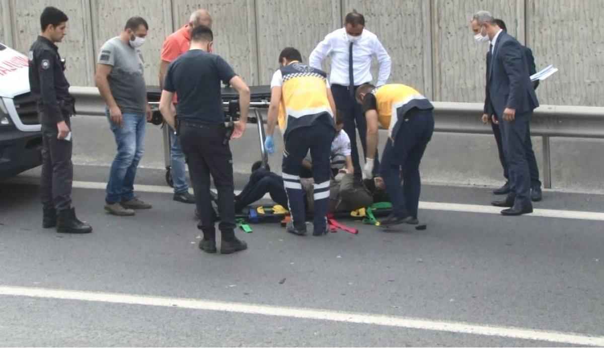 İstanbul’da yolu karıştıran sürücü kazaya neden oldu