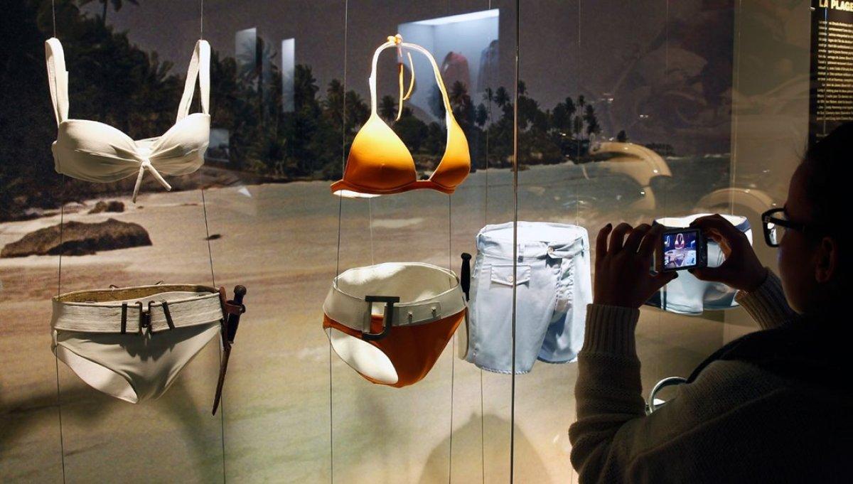 Ursula Andress’in giydiği bikini 500 bin dolara satılacak