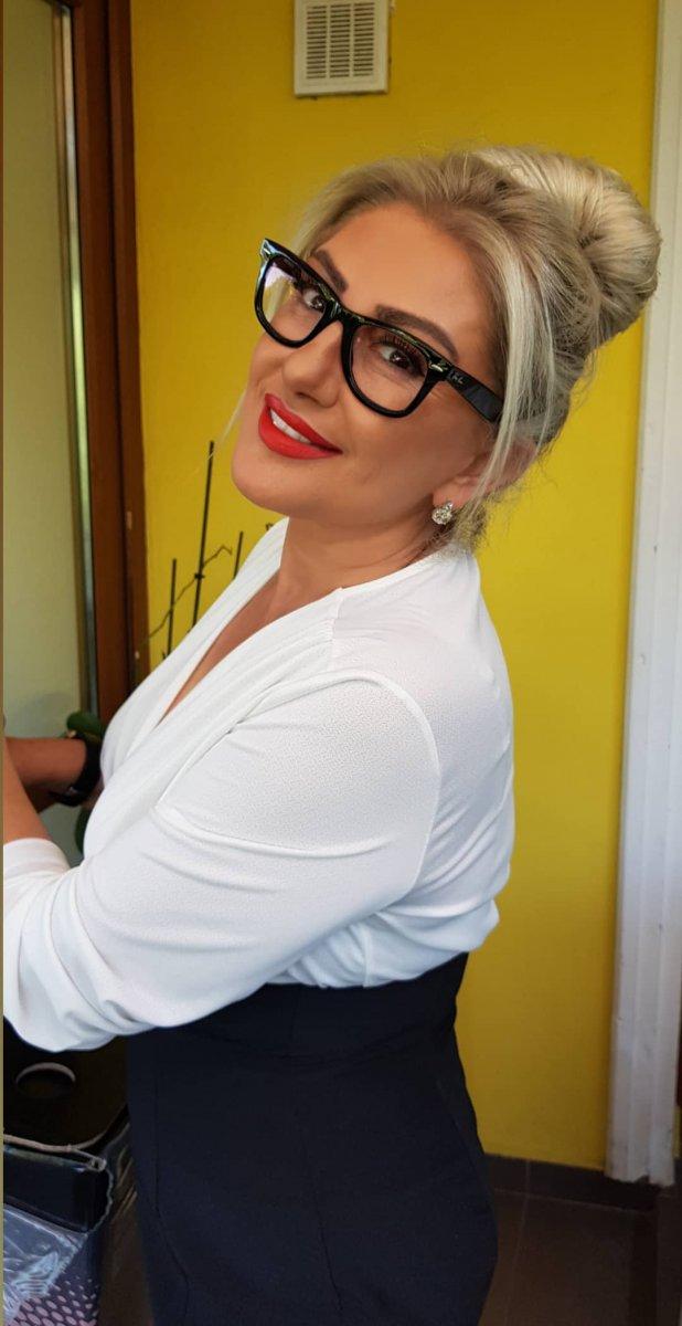 Muazzez Ersoy: İnsanlar başka birine dönüşüyor