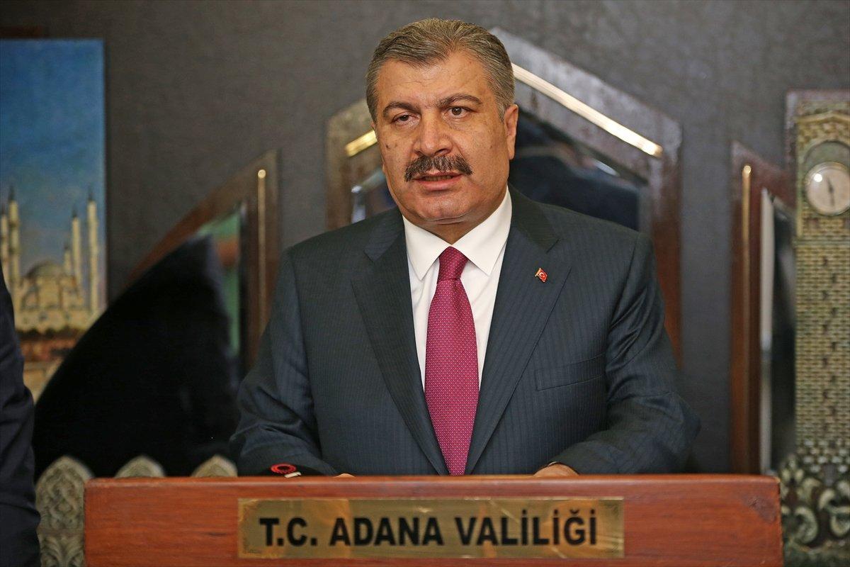 Fahrettin Koca: Salgının hızını yeniden kestik