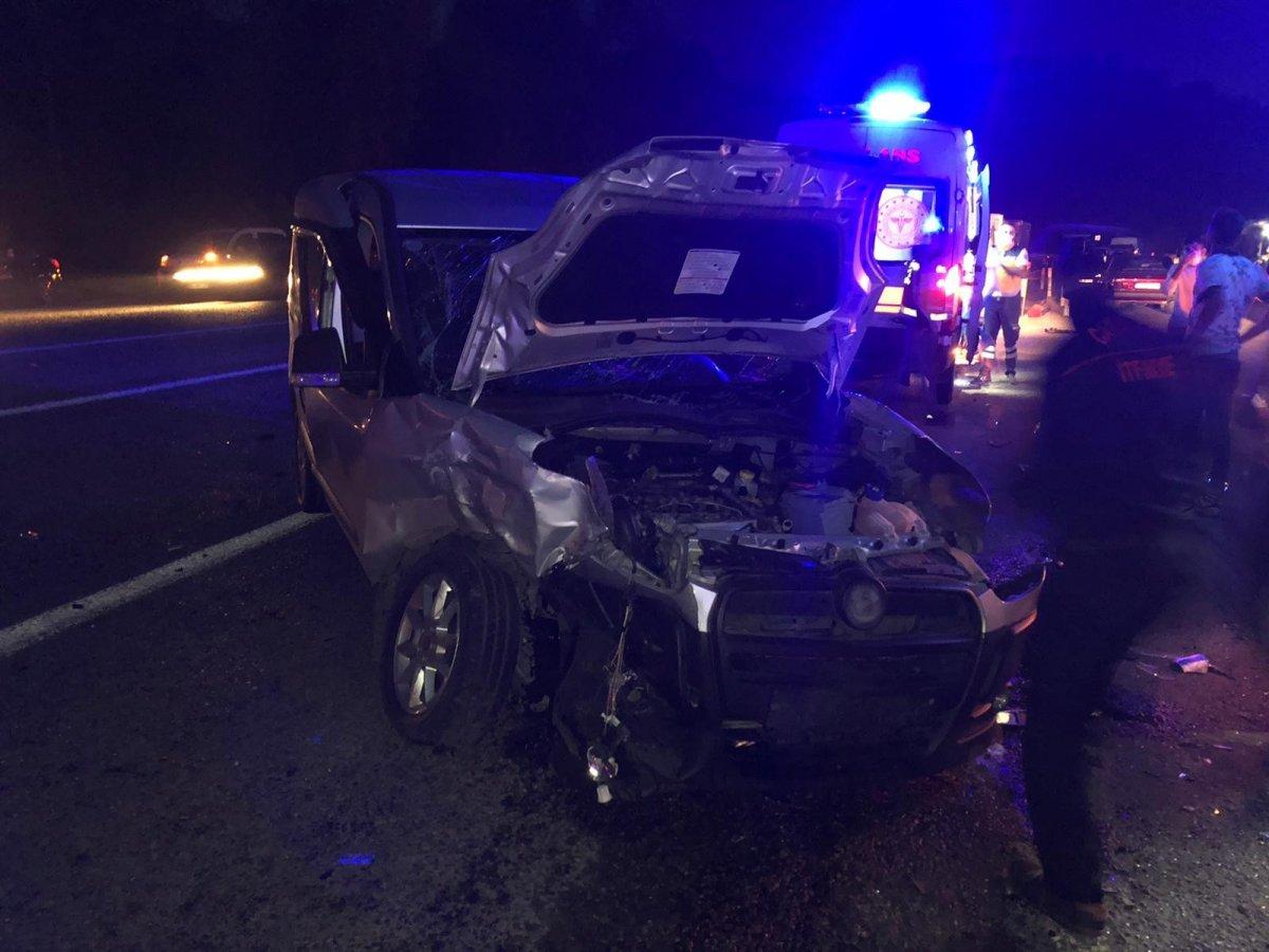 Zonguldak'ta ters yöne giren araç kazaya sebep oldu