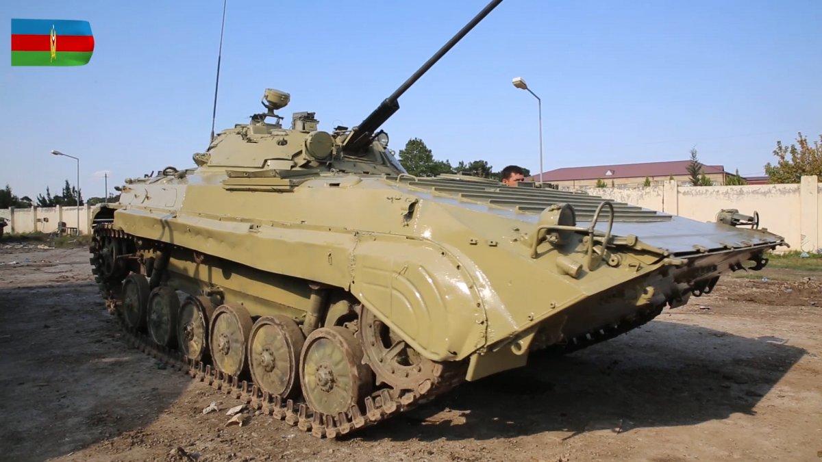 Azerbaycan ordusu, Ermenilerin terk edip kaçtığı ganimete el koydu