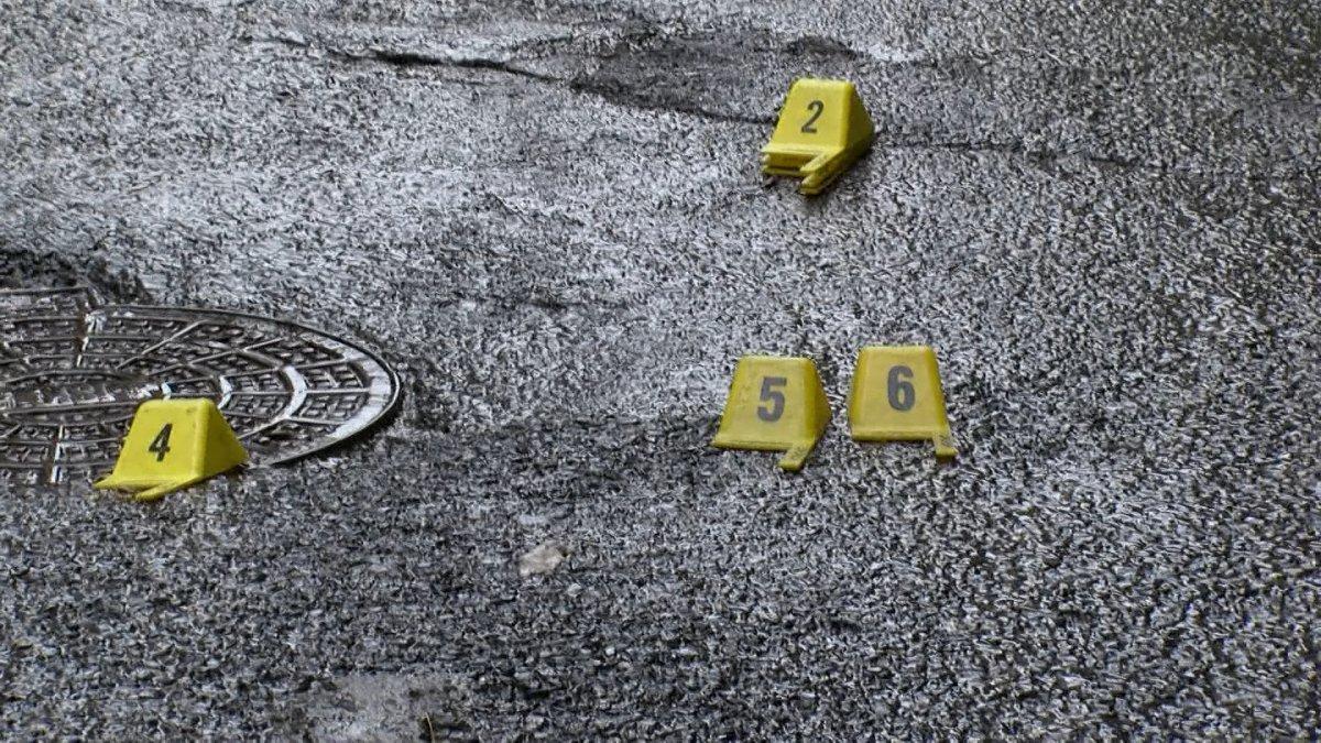 Eyüpsultan'da evine girmeye çalışan gence silahlı saldırı