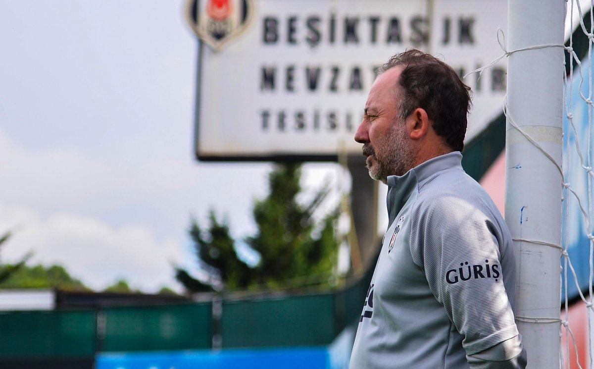 Ahmet Nur Çebi ile Sergen Yalçın yine anlaşamadı