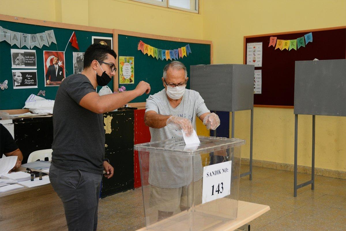 KKTC seçimlerinde katılım oranı belli oldu