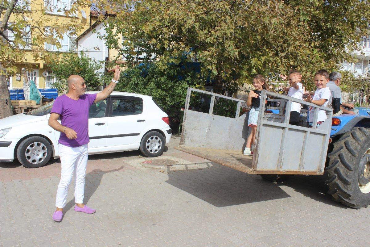 Karacaali köylüsünü muhtar olduğuna inandıramadı