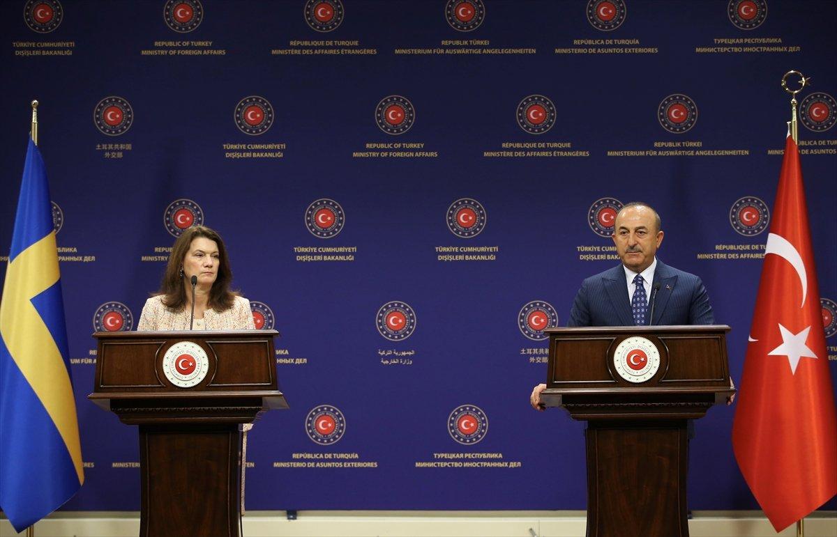 Mevlüt Çavuşoğlu'ndan İsveçli bakan Ann Linde'ye 'Suriye'den çekilin' cevabı