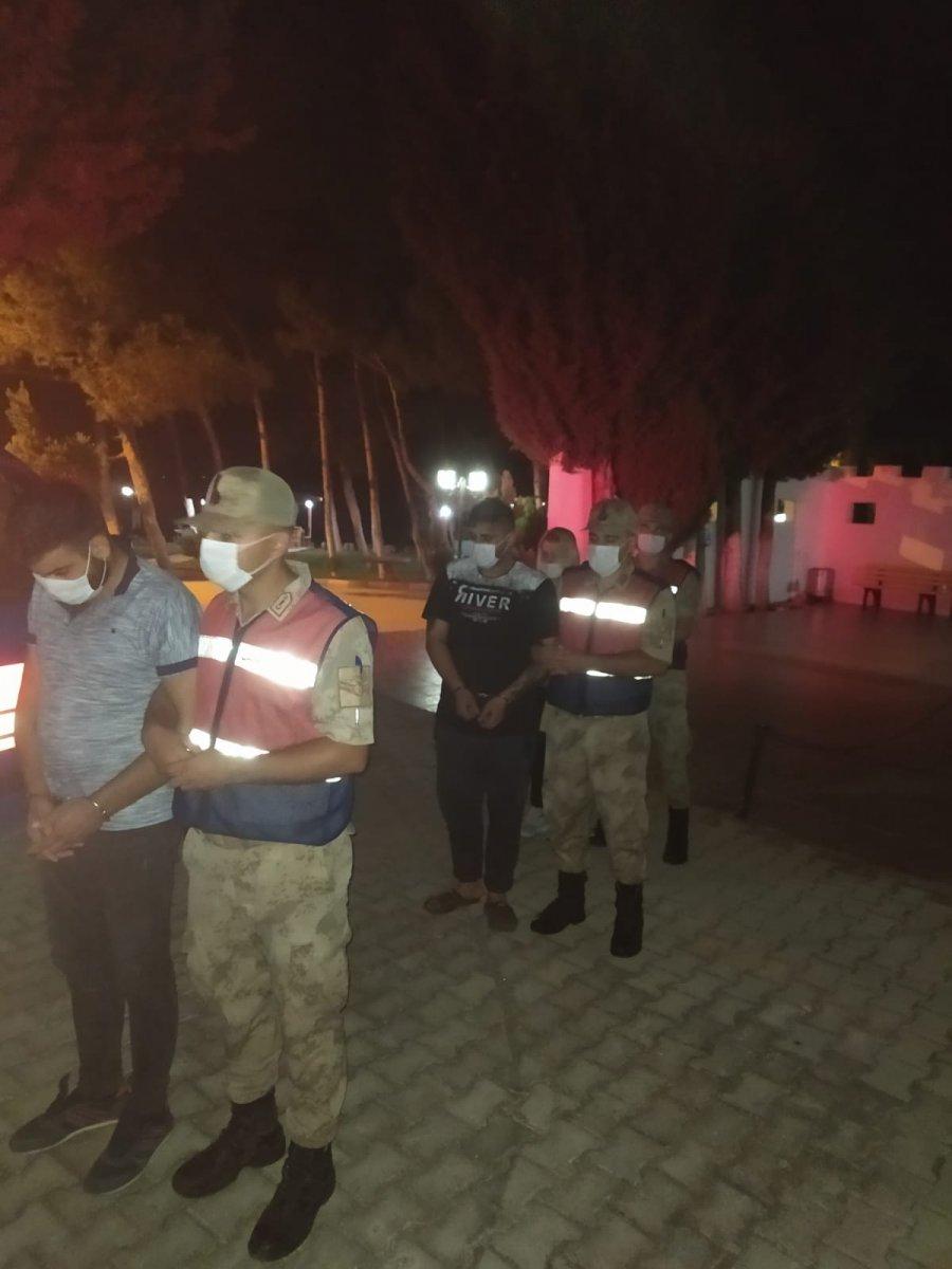 Hatay'da gelin, kayınpederinin parasını çalması için hırsız tuttu