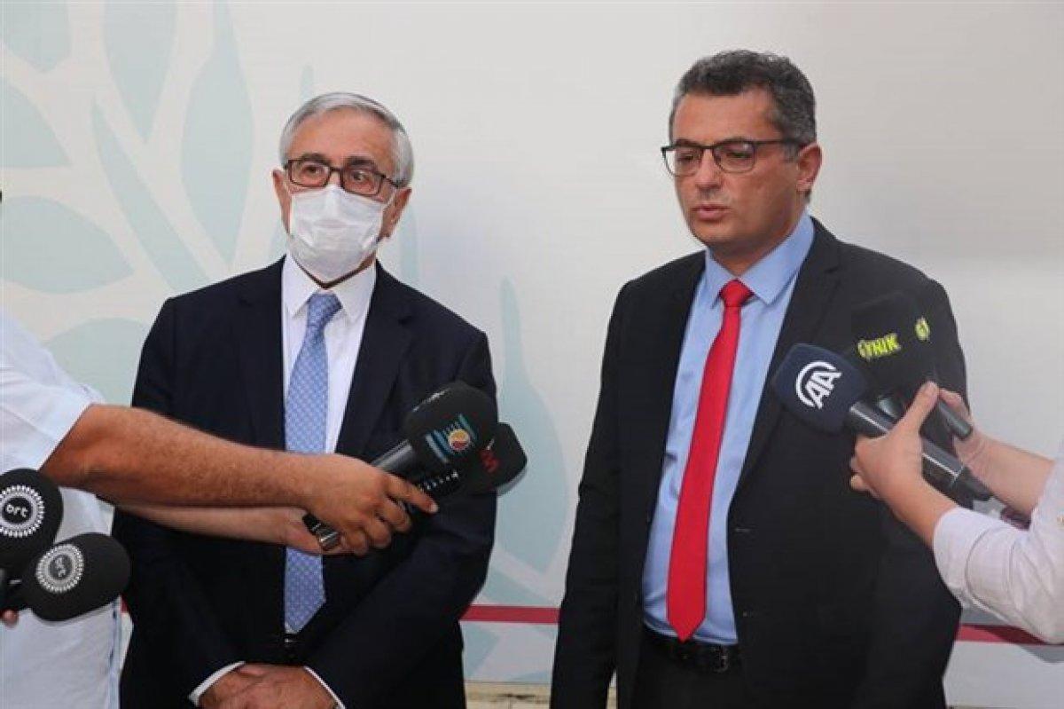 Kuzey Kıbrıs′ta muhalefetten Akıncı′ya destek