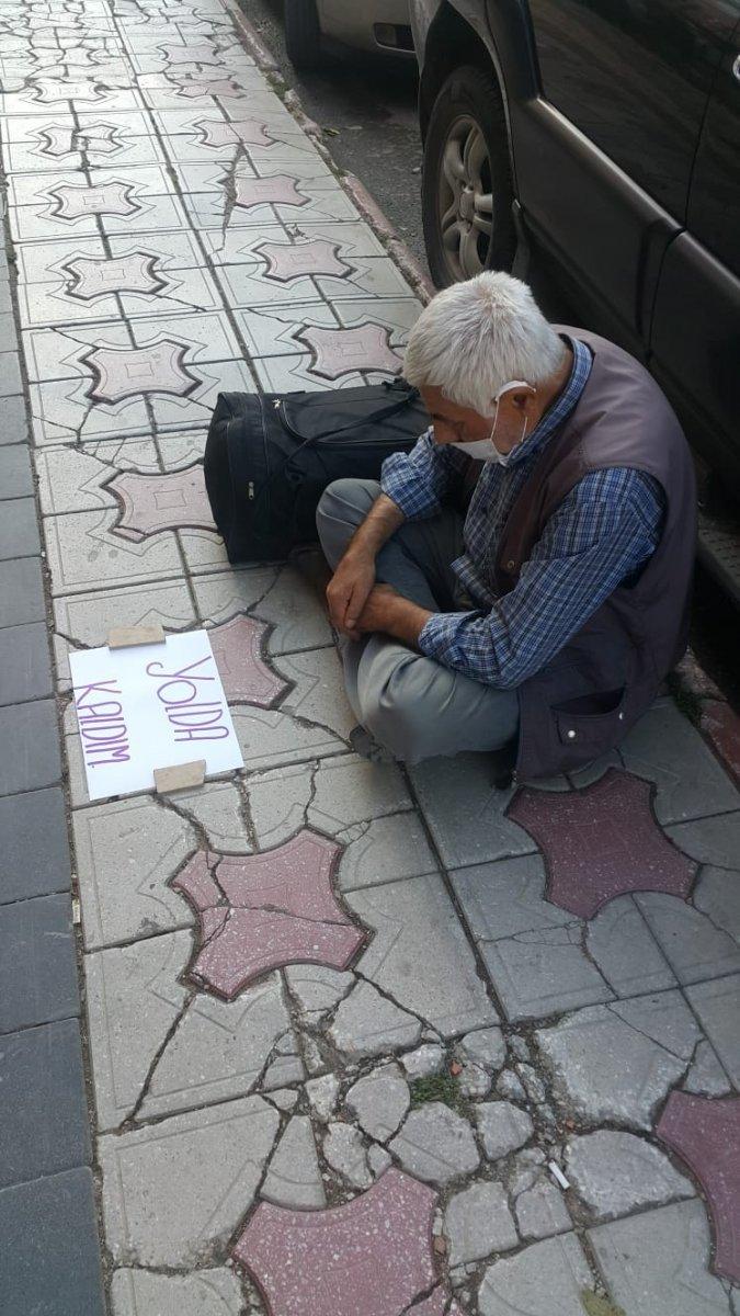 Afyonkarahisar’da yazılı dövizle dilencilik yaptı