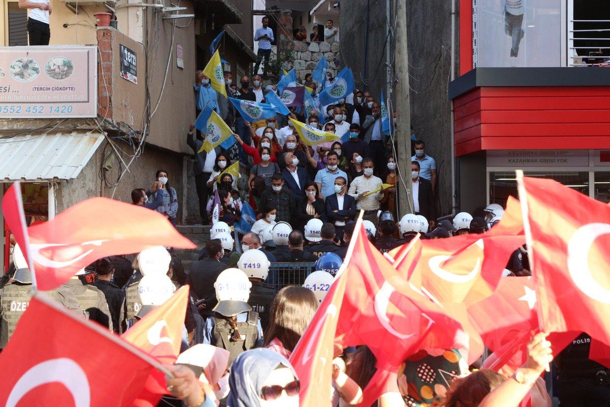 HDP'li milletvekilleri, Şırnaklı kadınların teröre tepki eylemini engellemek istedi