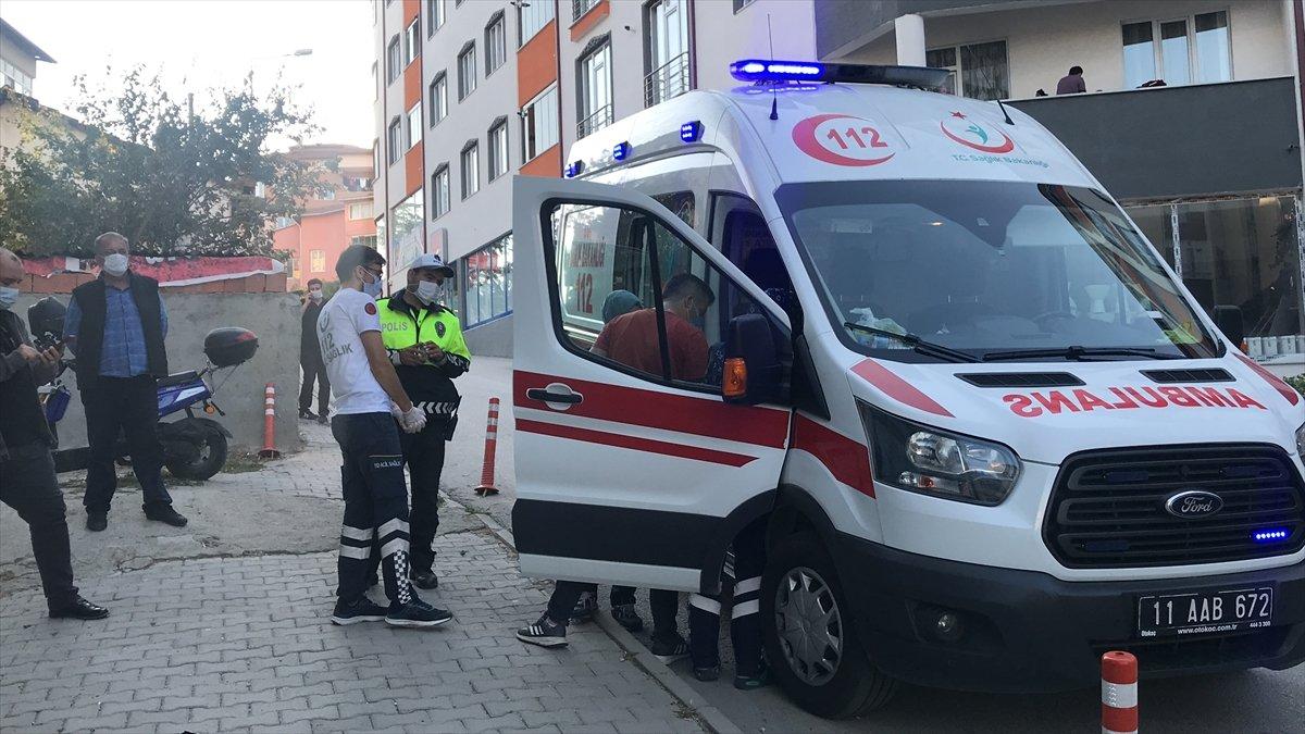 Bilecik'te motosikletlinin 5 yaşındaki çocuğa çarpma anı