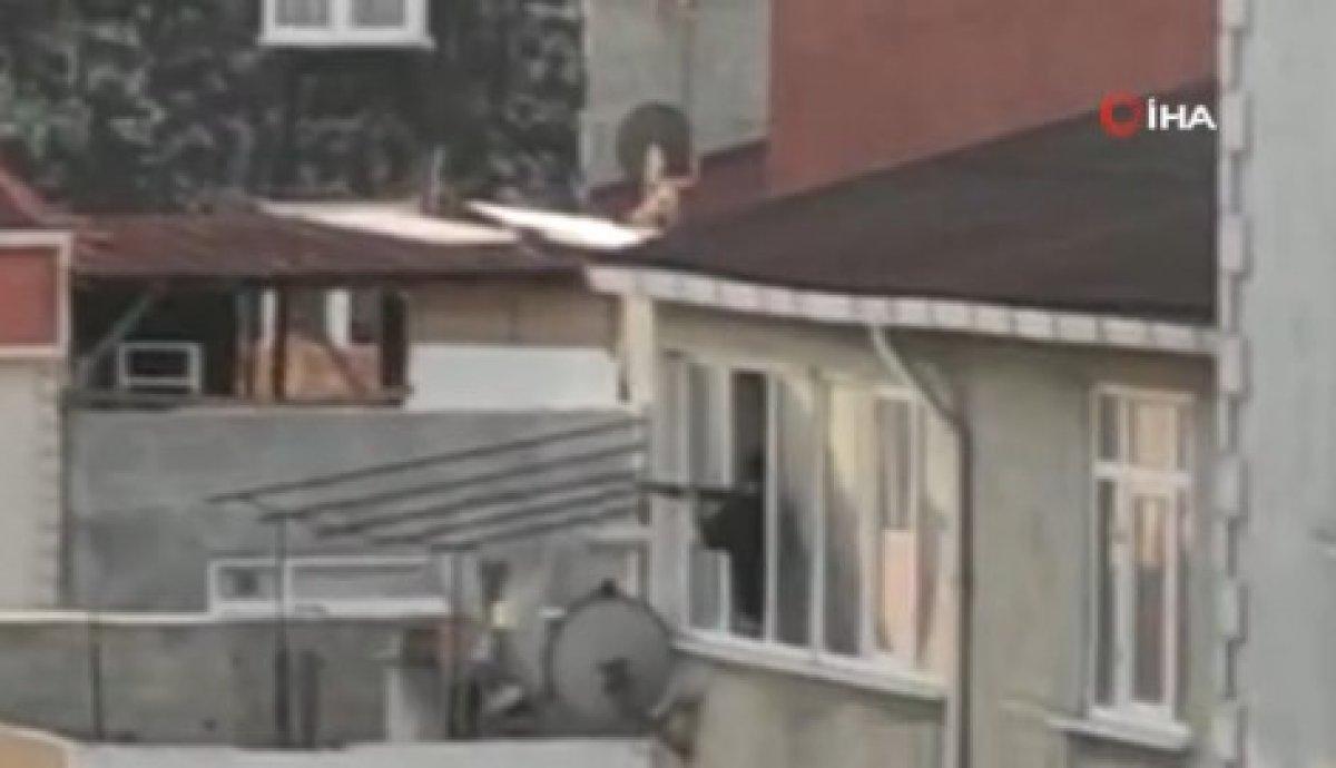 Avcılar'da pompalı şahıs, pencereden rastgele ateş etti: 4 yaralı