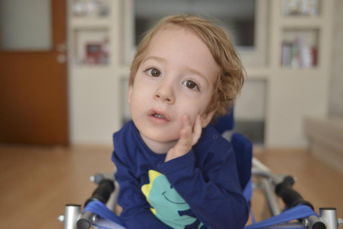 Ankara'da yaşayan SMA hastası İsmail destek bekliyor