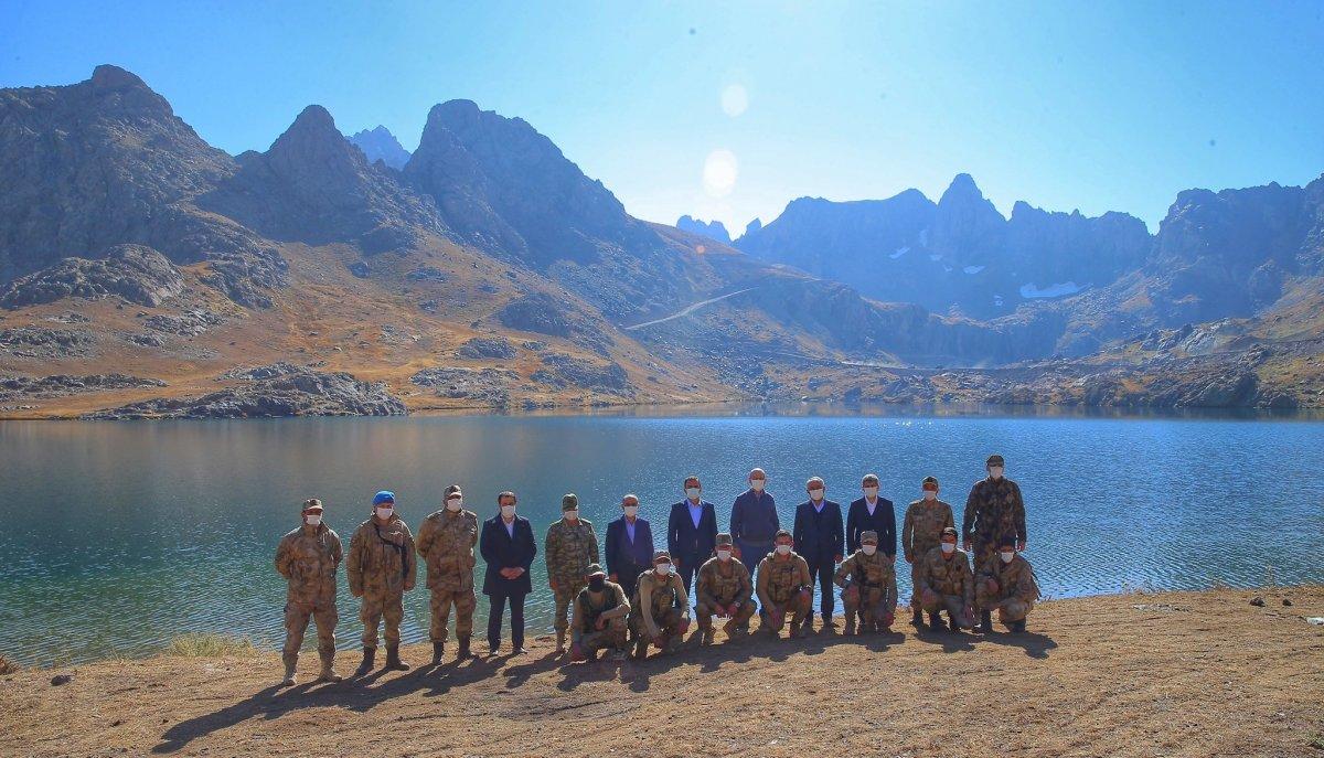 Süleyman Soylu, Göllerbaşı’nda kahve içti