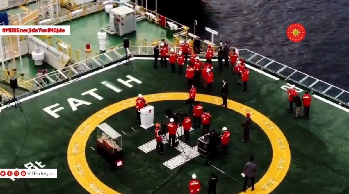 Cumhurbaşkanı Erdoğan: Karadeniz ve Akdeniz’de hidrokarbon aramaları sürecek