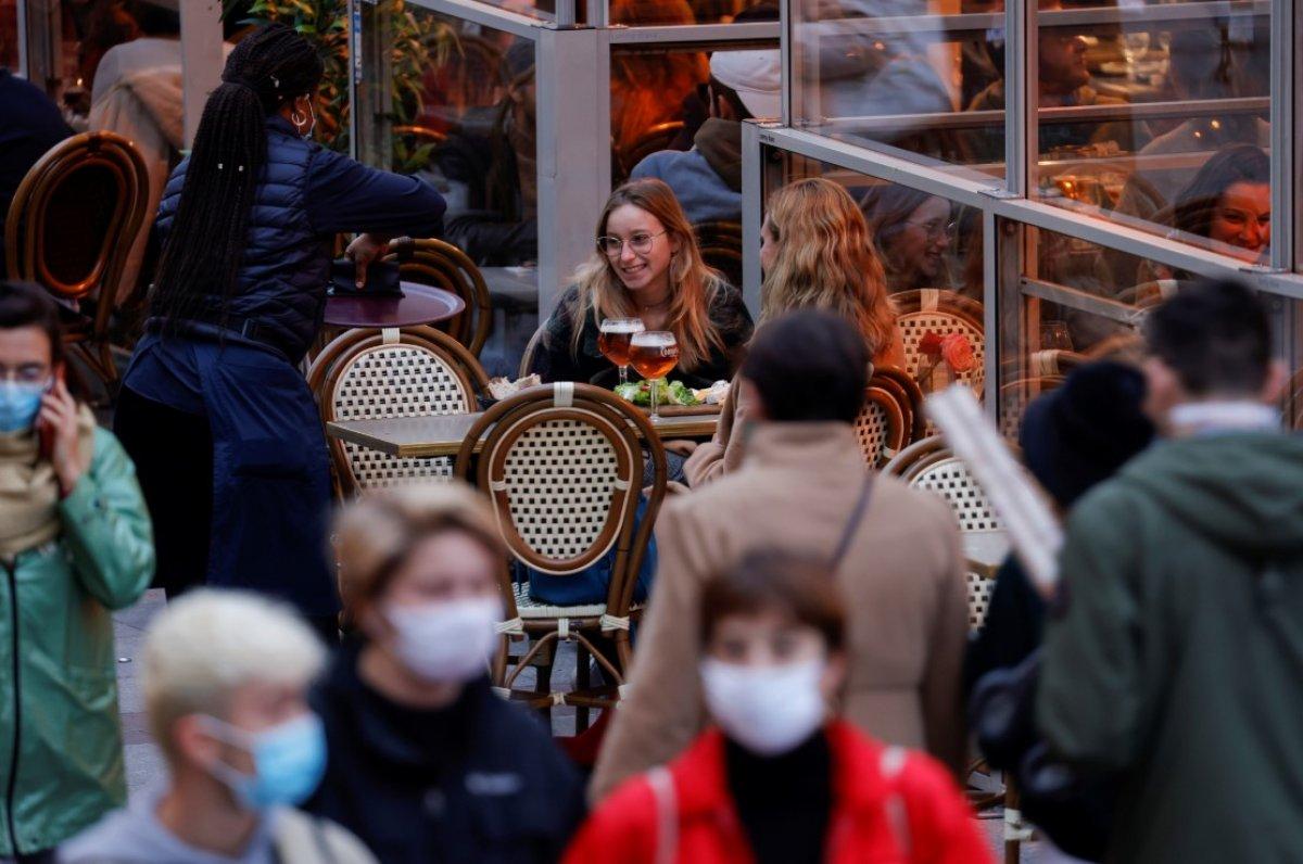 Dünya genelinde koronavirüs vaka sayısı rekor kırdı