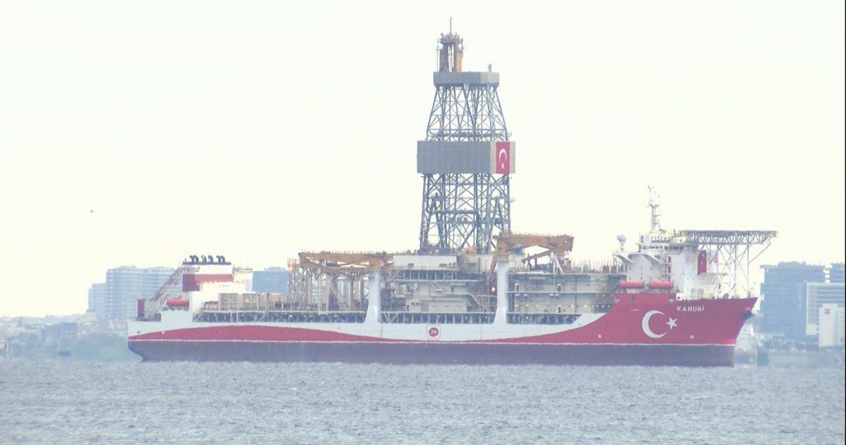 Kanuni sondaj gemisi İstanbul’a ulaştı