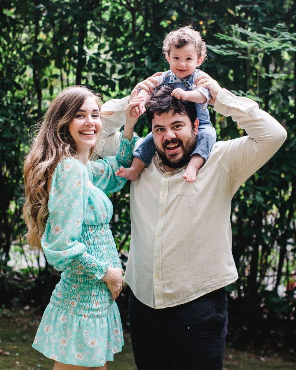 Eser Yenenler'in bir oğlu daha oluyor